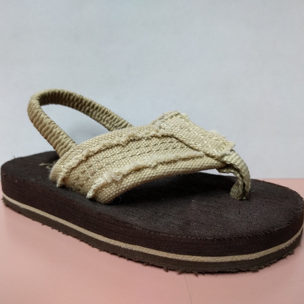 Toddler boy flip flops